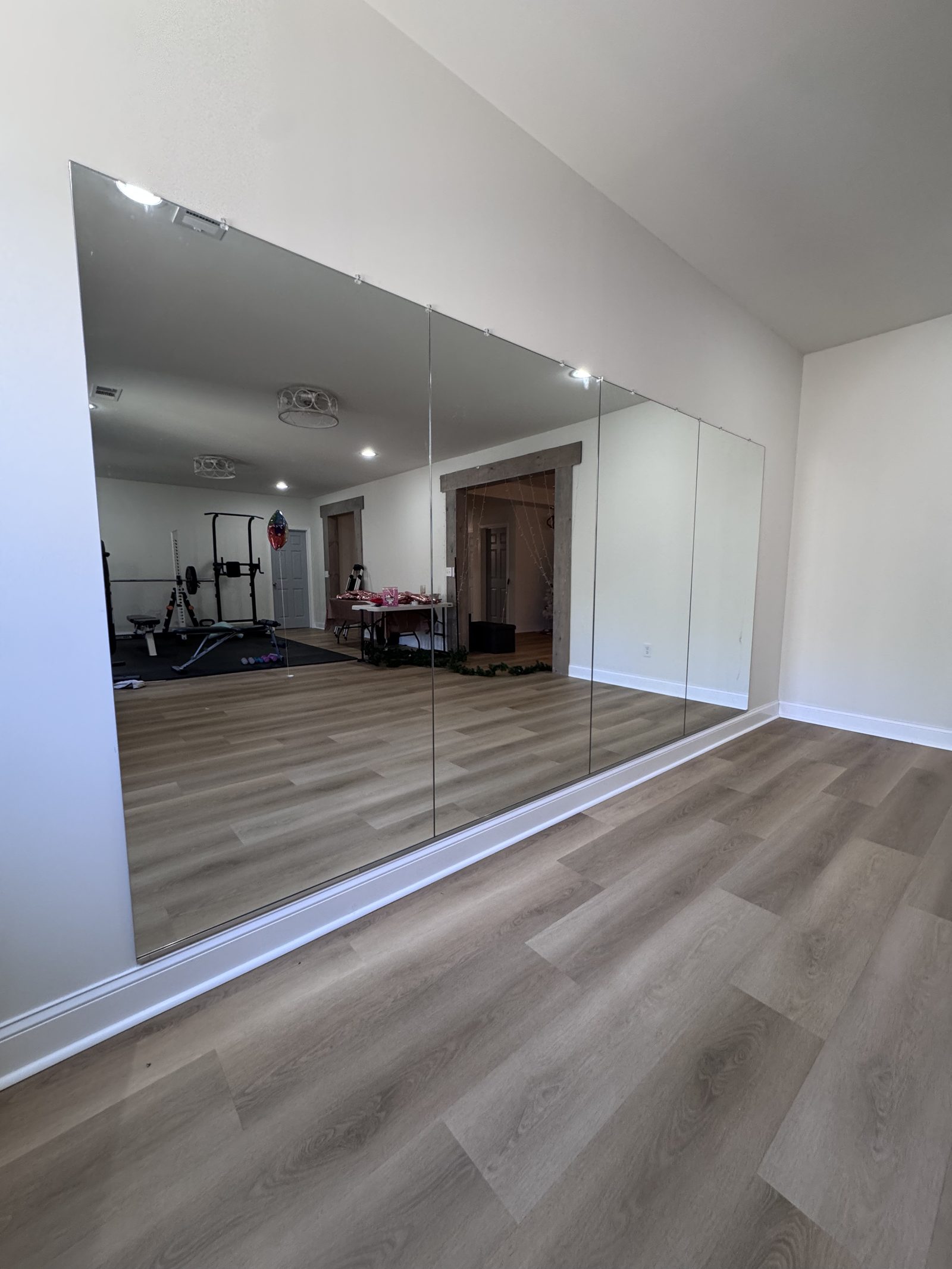 Mirror wall installation